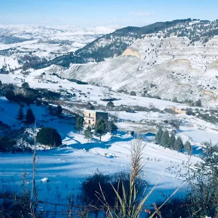 La Casa Sulla Roccia Ferienhaus